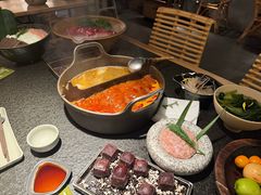 -三出山火锅(南京万象天地店)