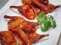 脆皮乳鸽-海逸海鲜酒家(古北店)