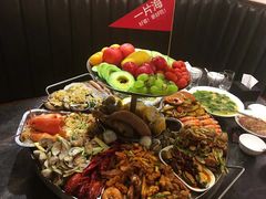 小海-日进一片海.生腌海鲜火锅.宵夜烧烤(三里屯总店)