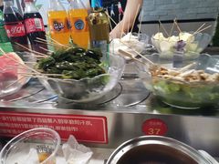 -百品聚旋转火锅(万德庄店)
