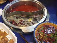 -马路边边火锅串串(观前街店)