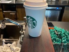 燕麦拿铁-星巴克(恒基688广场店)