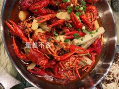 -琥珀老六龙虾(四里河店)