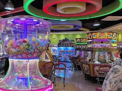 -汤姆熊欢乐世界(滨江店)