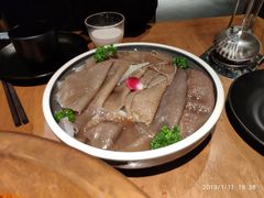 大片毛肚-雾漫川城重庆火锅(上和商业广场店)