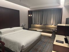 -上海龙之梦万丽酒店