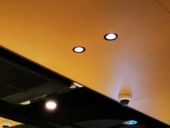 -海底捞火锅(凯德广场店)