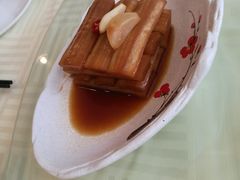 萝卜-东湖国际大酒店叠石酒楼