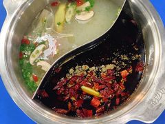 -马路边边麻辣烫串串火锅(体育西路店)