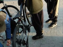 -道路口单车爱瓦士dahon大行