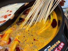 鸳鸯锅-钢管厂歆瑞源油卤串串香(春熙路太古里店)