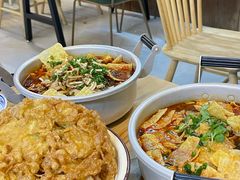 -丽丽三鲜螺蛳粉(田林路店)