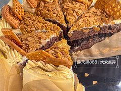 -卷们·现制生日蛋糕·蓝风车动物奶油(金源店)