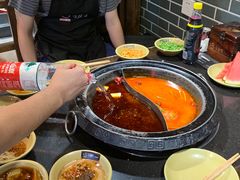 -唇辣号重庆老火锅(亦庄店)