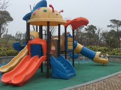 -上海滴水湖皇冠假日酒店