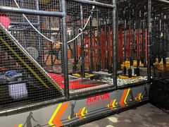 -嗨翻Hi-Fun竞技主题乐园·蹦床亲子生日轰趴(国光1937店)