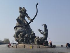 -巴陵广场