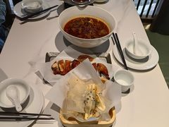 -楚山晓·湖北菜(武汉光谷K11店)