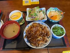 -8PINTS八品脱·日料·烧鸟·精酿小酒馆(莘庄店)