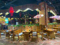 -老滇山寨•云南特色菜•地方菜•民族风情歌舞表演(金碧店)