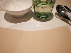 -港丽餐厅(高德置地店)