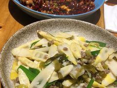 -十三式重庆江湖菜(金茂览秀城店)
