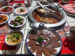 -贤合庄卤味火锅(济南泉城路店)