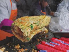 -正宗杂粮煎饼香软鸡蛋饼
