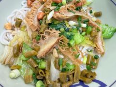 -龙记桂林米粉(财满街店)