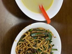 -三百碗宝应长鱼面(板仓街店)