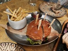 招牌和牛汉堡-LENBACH RIVERSIDE 兰巴赫(蟠龙天地店)