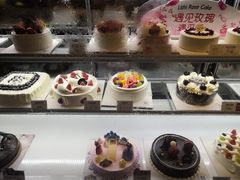 -巴黎贝甜(大宁国际商业广场店)