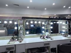 -拾光秀照相馆(石家庄勒泰中心店)