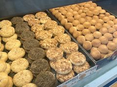 -昆明冠生园·蛋糕·面包(南强街店)