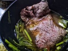 -乡土黄·鲜牛肉火锅·小龙虾(兴业街店)
