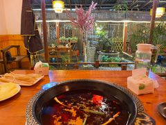 -三道苗苗鱼·美蛙黄辣丁(八里店)
