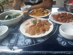 -杨老大生皮白族菜