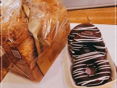 -巴黎贝甜(大宁国际商业广场店)