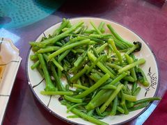 -雄仔农家菜馆·特色葱油鸡(六祖店)