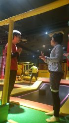 -蹦蹦跳跳(新奥购物中心店)