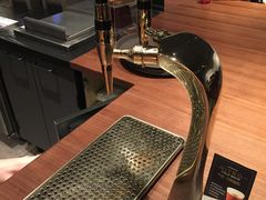 -星巴克臻选(深圳华强北茂业店)