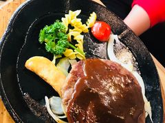 -菲尼克斯牛排店(杉杉奥特莱斯店)