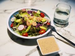 烤伯大虾牛油果沙粒-JUKEBOX玖部音乐餐厅(华侨城店)