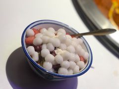 小甜品-卤校长重庆火锅(国兴店)