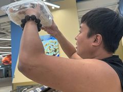 -盒马X会员店(王府井奥莱UP TOWN店)