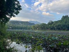 -星湖旅游景区七星岩