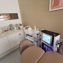 -Dr.U博士医疗美容医院