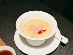 杨枝甘露-成隆行·蟹王府(九江路店)