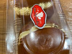 -白玉兰食品甜凤店(合生汇店)