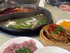 -赵美丽·重庆社区火锅·直营店(火车东站·中豪国际店)